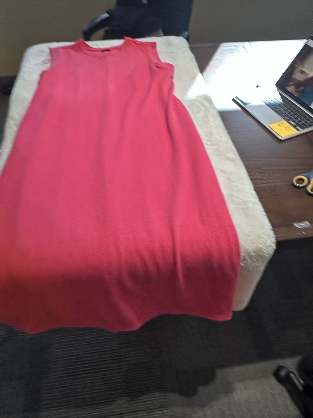 Women’s Sleeveless Shift Dress - Hot Pink